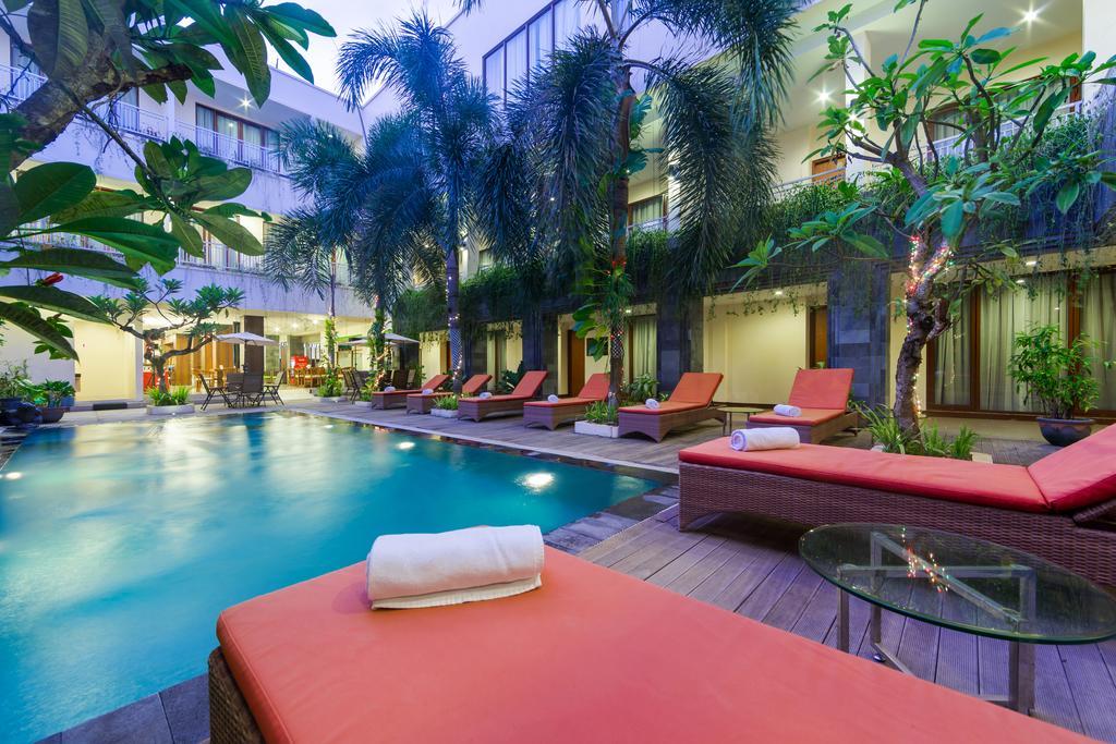 Vihan Suites Bali Kuta  Exterior photo